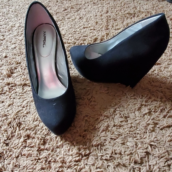 Wedge - Picture 4 of 4